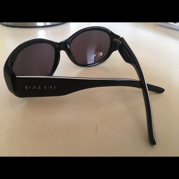 Ralph Lauren Sunglasses - Picture 2 of 5